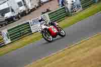 Vintage-motorcycle-club;eventdigitalimages;mallory-park;mallory-park-trackday-photographs;no-limits-trackdays;peter-wileman-photography;trackday-digital-images;trackday-photos;vmcc-festival-1000-bikes-photographs